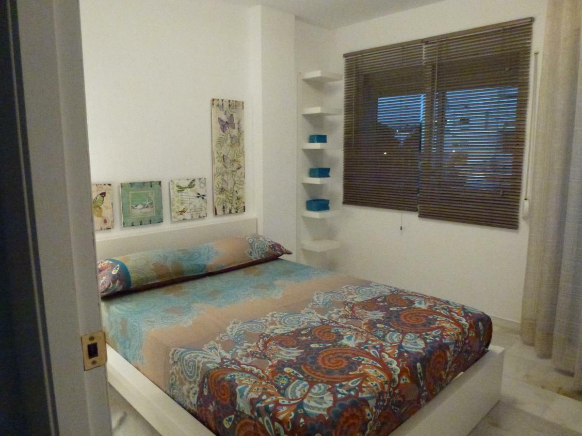 Apartamento En Torremolinos Con Piscina Ngoại thất bức ảnh